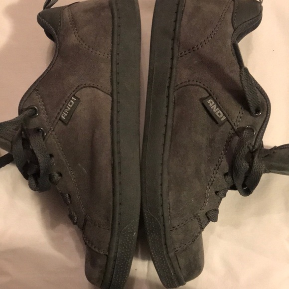 Boys And1 sneakers sz 1 - Picture 8 of 8